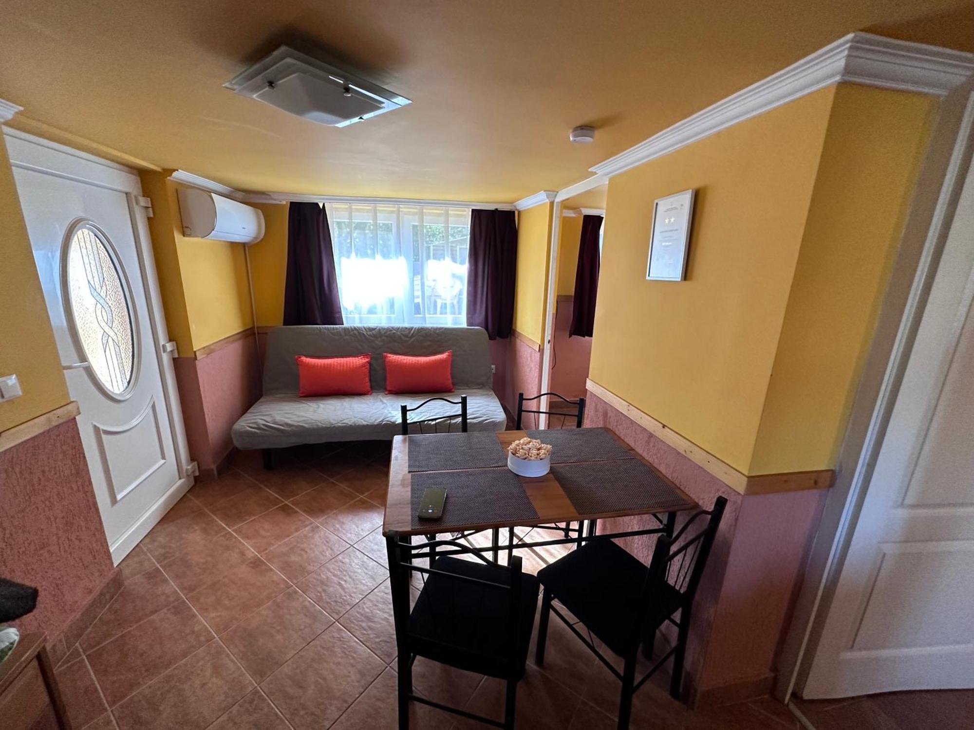 Hajdúszoboszló Aranyeso Apartman מראה חיצוני תמונה